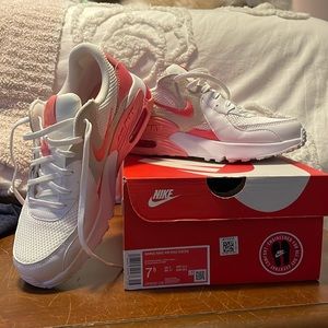 Women’s Nike Air Max Excee